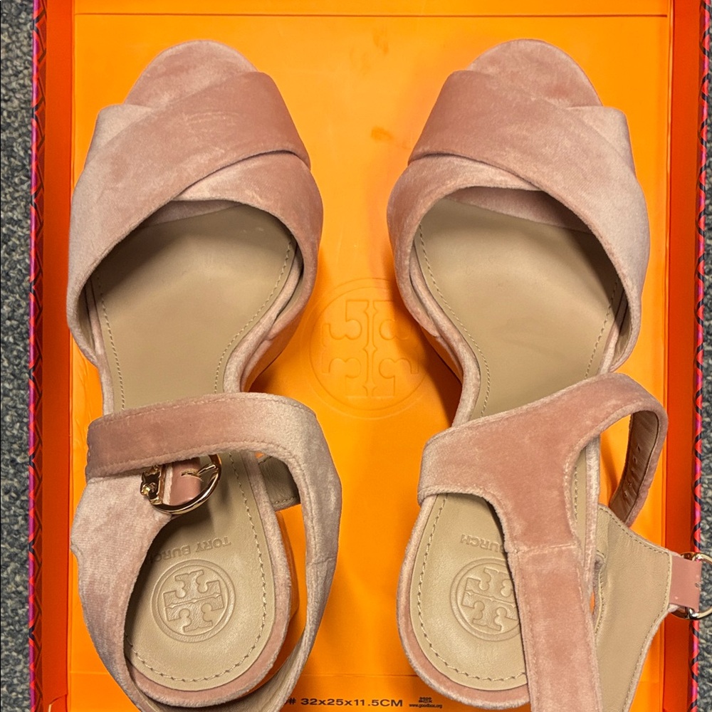 Tory Burch ballet pink Loretta 115mm platform sandal velvet. Size 9.5 - Picture 12 of 13
